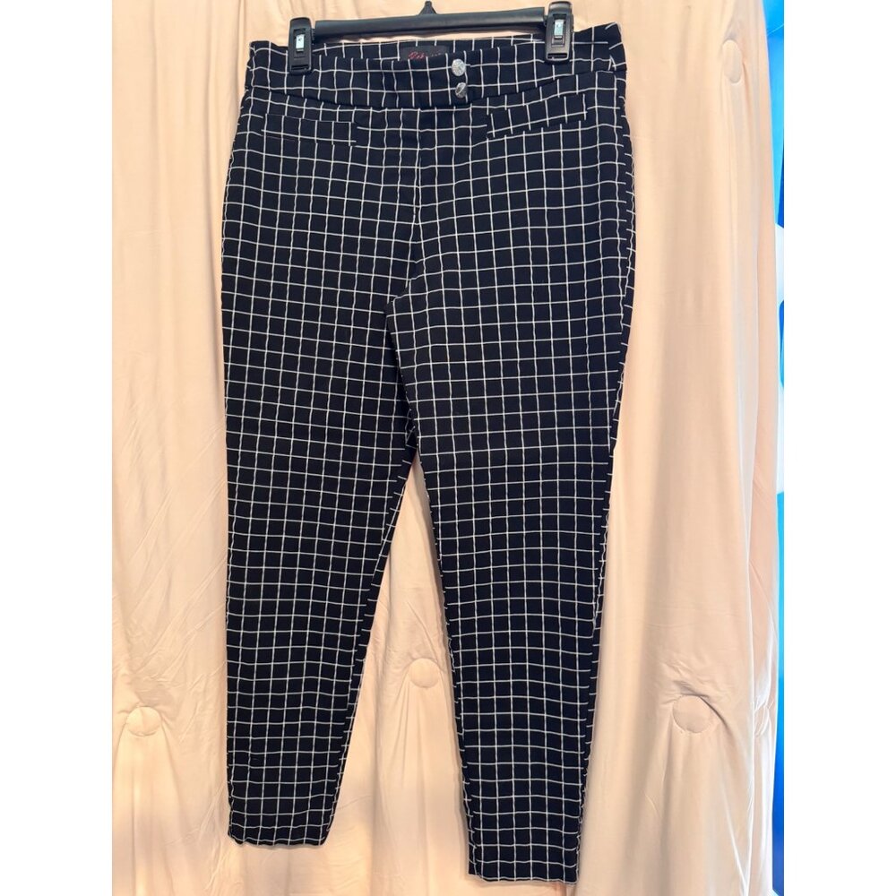 Rekucci Checkered Capris Size 12